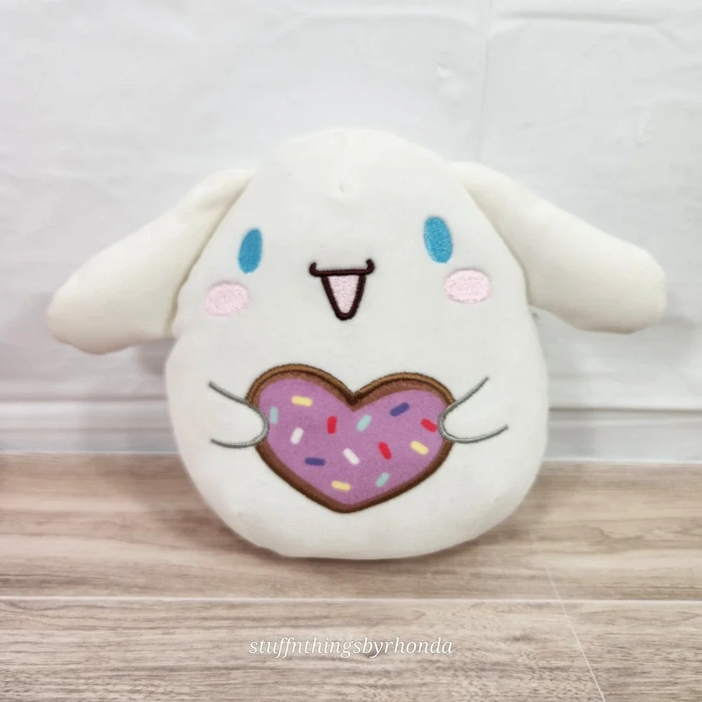 Squishmallows Cinnamoroll Valentines Heart Kawaii Plush Sanrio Hello Kitty 6.5